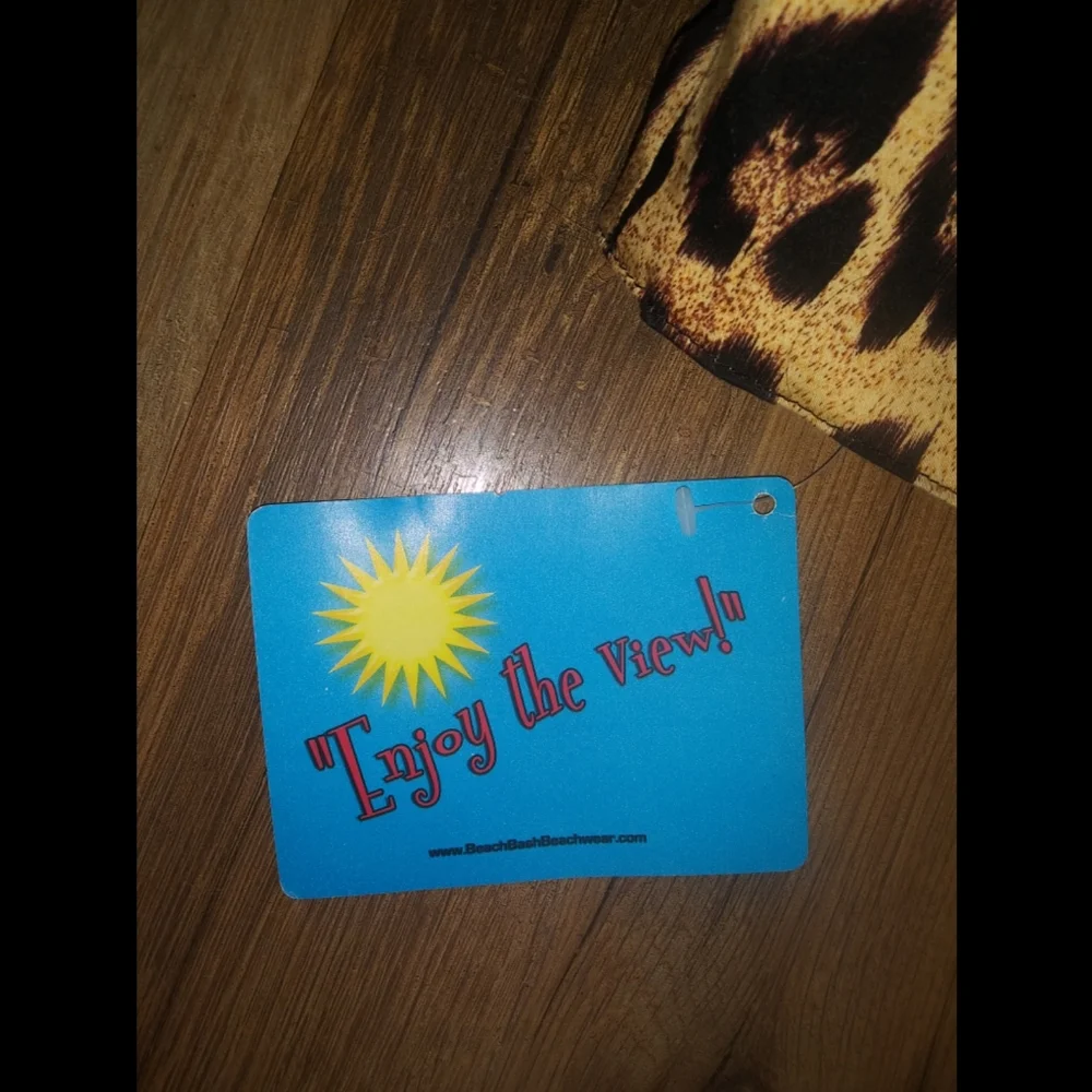 Beach Bash Leopard Beach Wear Bikini Top - Picture 10 of 13